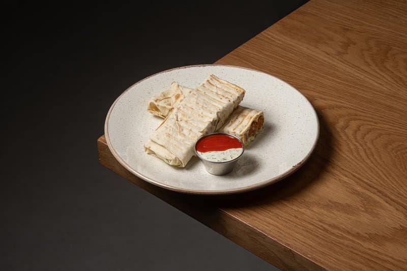 Шаверма с домашней колбасой